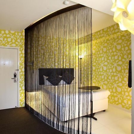 Hotel Zamburger Bliss Τζόχορ Μπάχρου Εξωτερικό φωτογραφία