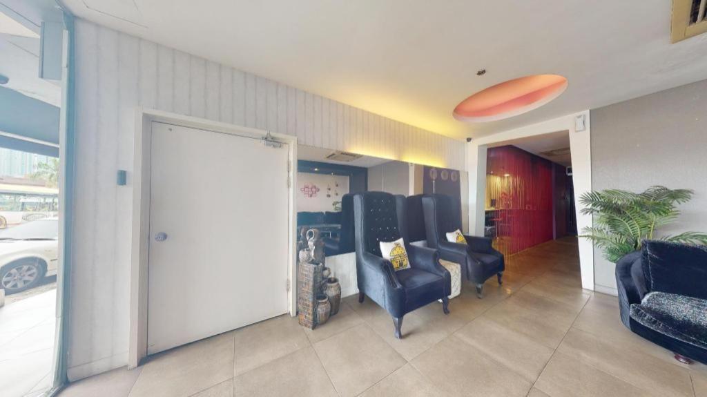 Hotel Zamburger Bliss Τζόχορ Μπάχρου Εξωτερικό φωτογραφία