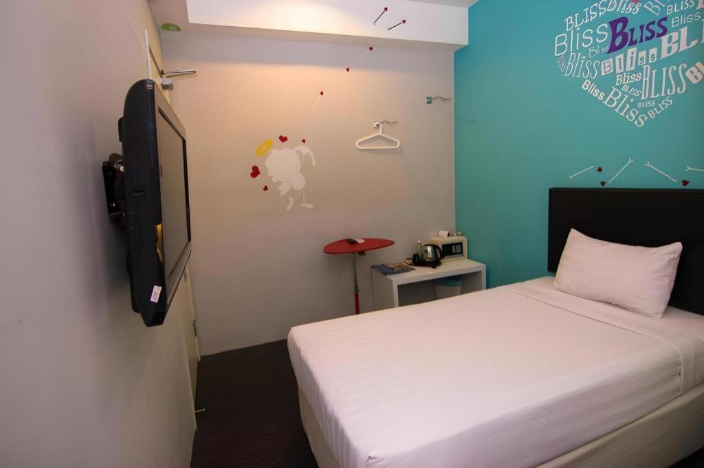Hotel Zamburger Bliss Τζόχορ Μπάχρου Εξωτερικό φωτογραφία